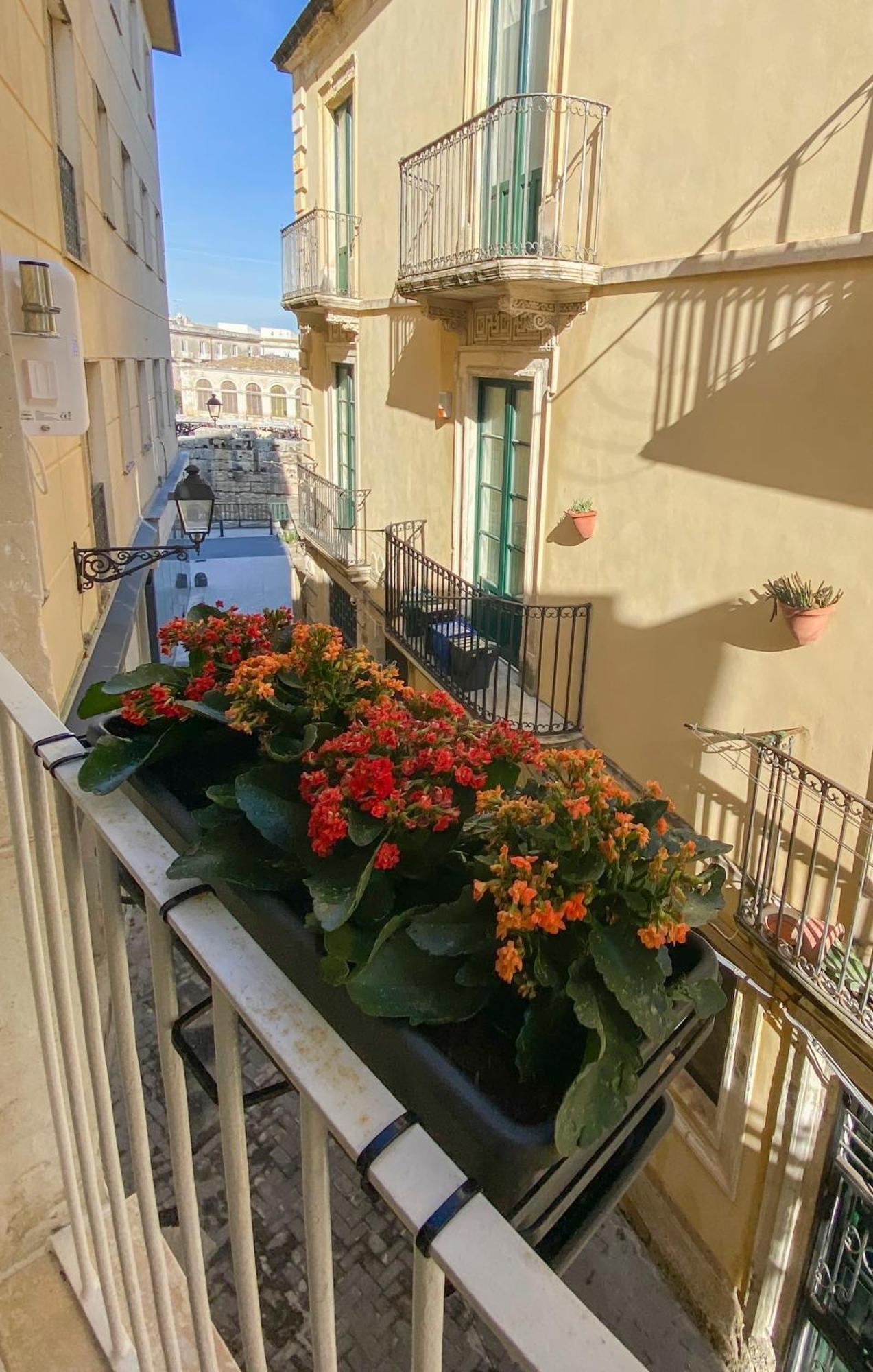 Artemide House - Bilocale Ortigia Wifi Apartment Syracuse Cameră foto